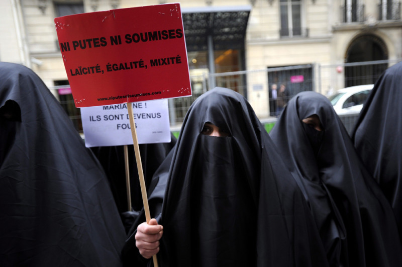 Franciaország - Vallás - Burka