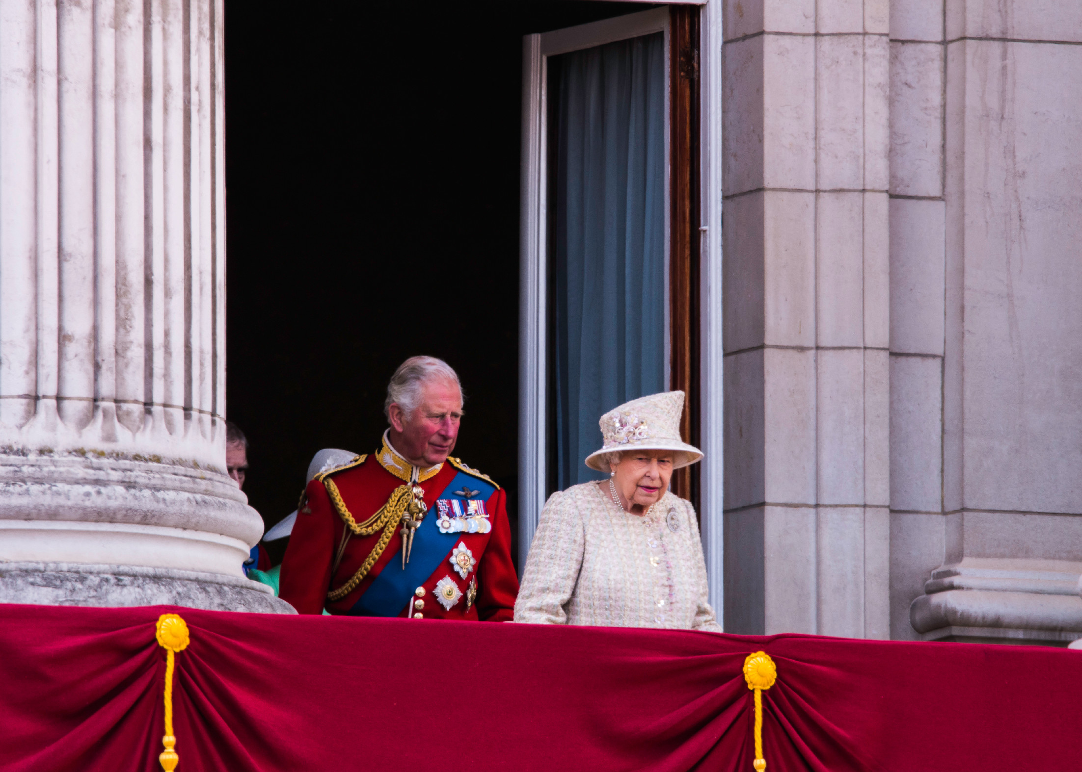 Mit szólna ehhez Erzsébet királynő? Károly király az édesanyja egyik legfontosabb hagyományát töri meg