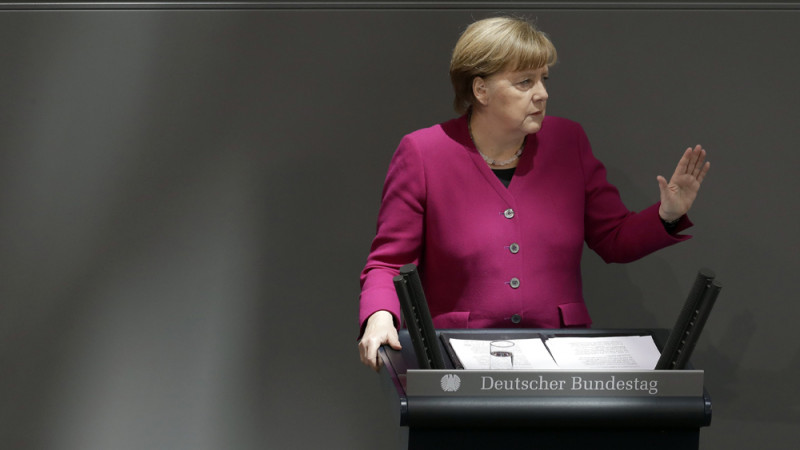 Német kormányalakítás - Merkel programbeszéde