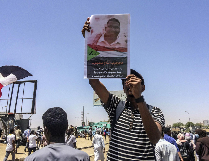 Tüntetés az elnök ellen Szudánban