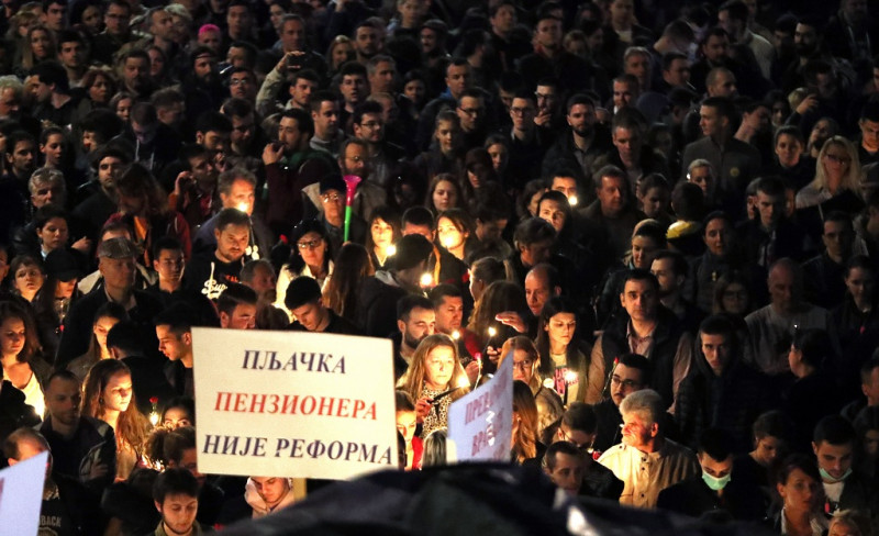 Kormányellenes tüntetés Szerbiában