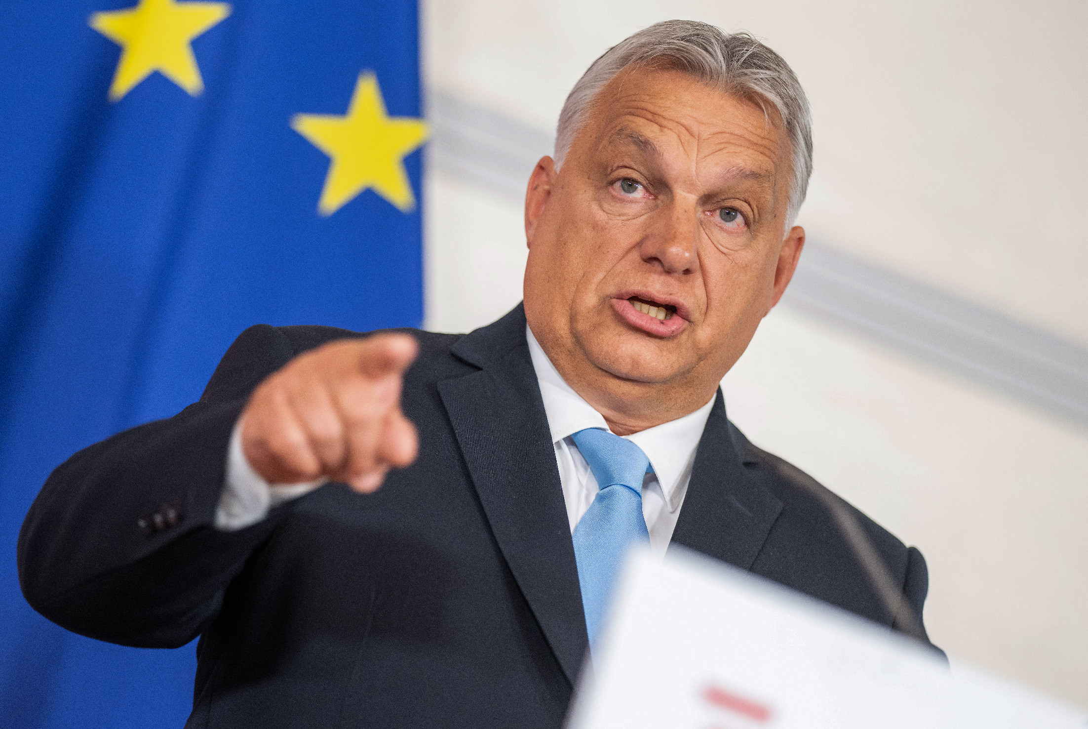 Védelmi Tanács után: Orbán Viktor kedden elutazik